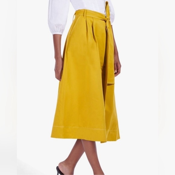 Staud snoop skirt belted in gold S - Picture 4 of 9